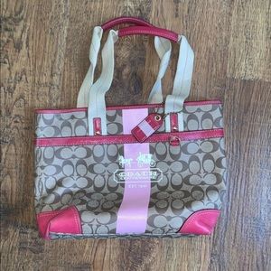 GENTLY worn Coach Purse